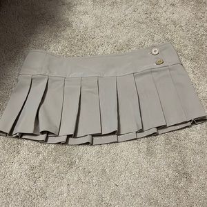 Rue 21 pleated skort